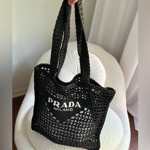 Prada Raffia Tote black - Picture 9 of 11